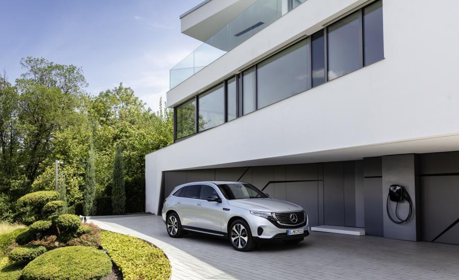  Mercedes-Benz EQC400 4Matic (N293) 2019 года  (WW) (фото 30 из 202)